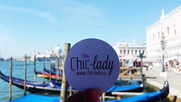 Chic-lady in Venice